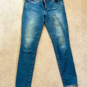 AG jeans, legging ankle size 28 gray hem